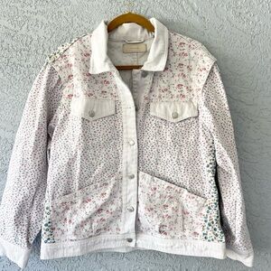 BlankNYC Floral Denim Jacket Cream Patchwork Print Snap Front Utility Jacket L